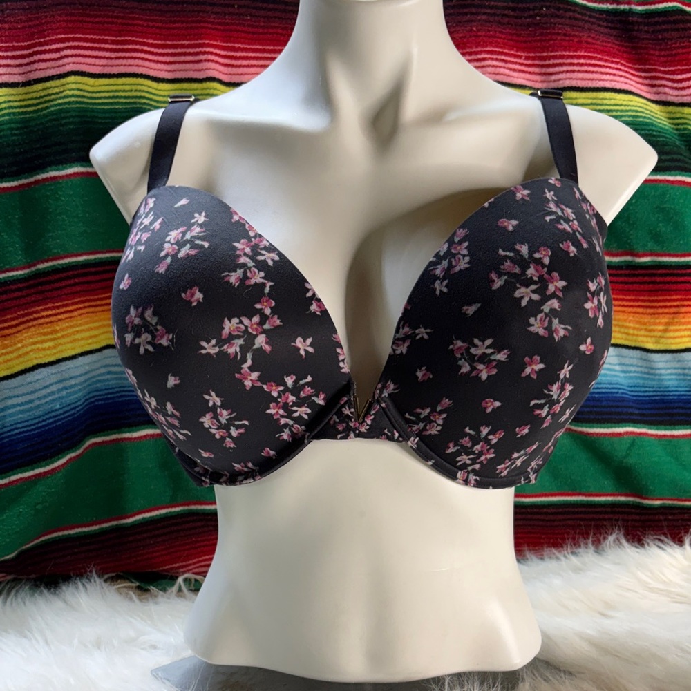 Victoria's Secret Black and Pink Floral Bra
